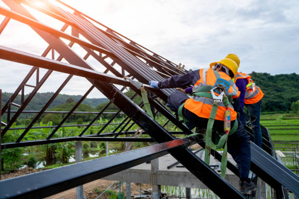 Best Roof Gutter Cleaning  in Munsons Corners, NY